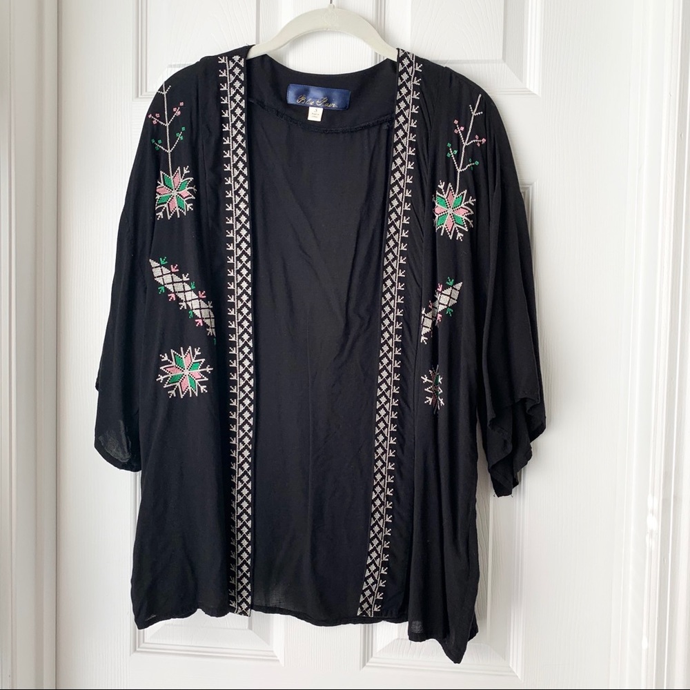 Stitch patterned kimono